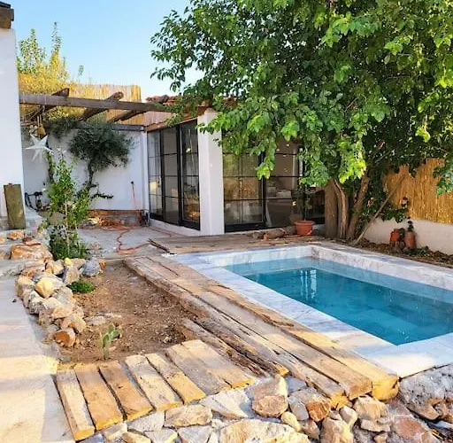 Stone House With Pool - Entire Floor * Muğla