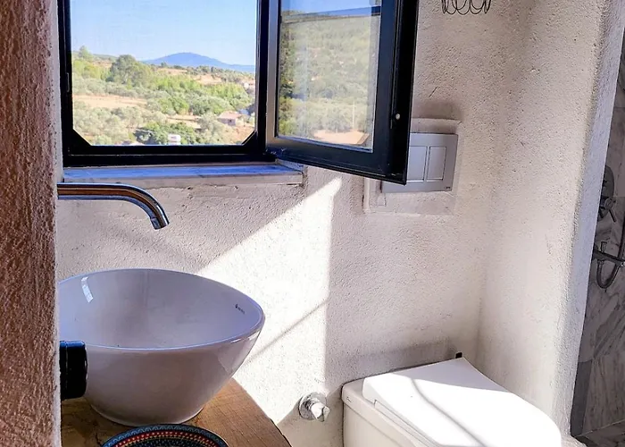 Stone House With Pool - Entire Floor *