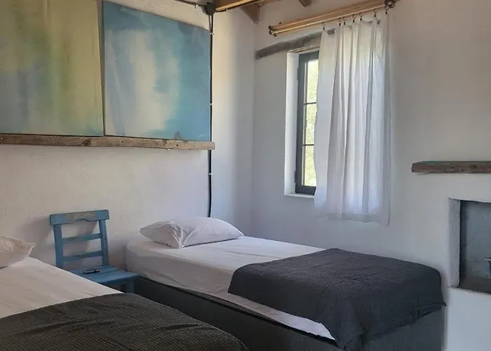 Stone House With Pool - Entire Floor *