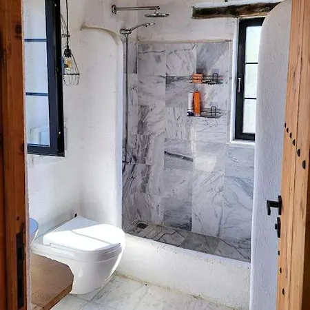 Appartement Stone House With Pool - Entire Floor *