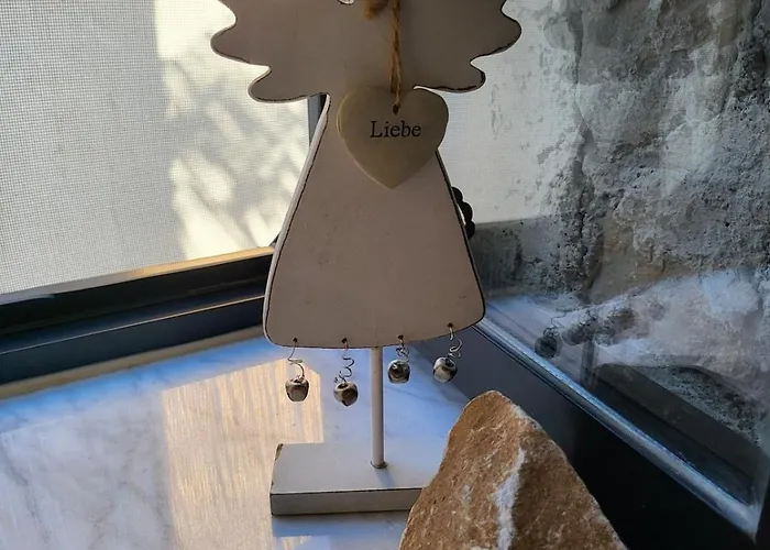 Stone House With Pool - Entire Floor Daire